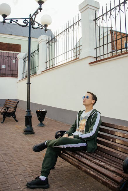 Stylowe dresy na weekend — inspiracje, materiały, kolory